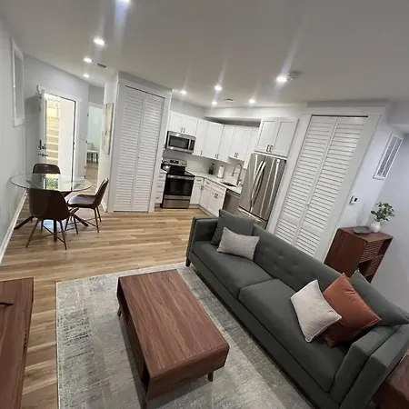 2Br Columbia Heights Apt Walk 2 Metro & Shops